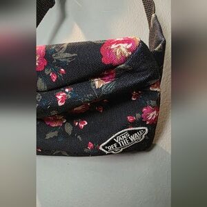 Vans Burma Black and Pink Floral Mini Bag Fanny Pack Skater Crossbody Bag
